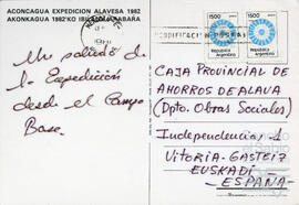 Entrega de una placa a la Caja por parte de montañeros alaveses. N. CV-CP-S5/SS.15.2-002