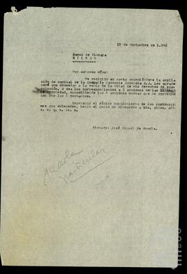 Correspondencia entre el Banco de Bilbao y Banco de Vizcaya con José Miguel de Azaola Urigüen.