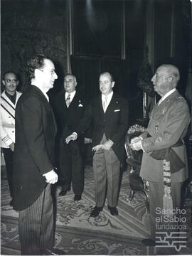 Visita de la Junta de Gobierno de la Caja a Franco. N. CV-CP-S2/SS.3.3-013