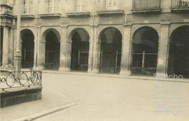 Sede central de la Caja de Ahorros Municipal de la Ciudad de Vitoria. N. C.V._C.M._CAJA MUNICIPAL,S.1,SS.1.1-008